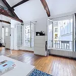 Charming 2-Room Apartment In Le Marais