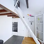 Charming 2-Room Apartment In Le Marais