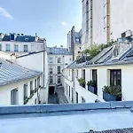 Charming 2-Room Apartment In Le Marais