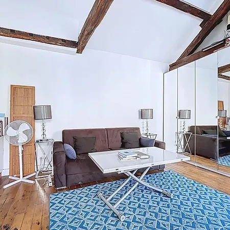 Charming 2-room In Le Marais Apartment Paris
